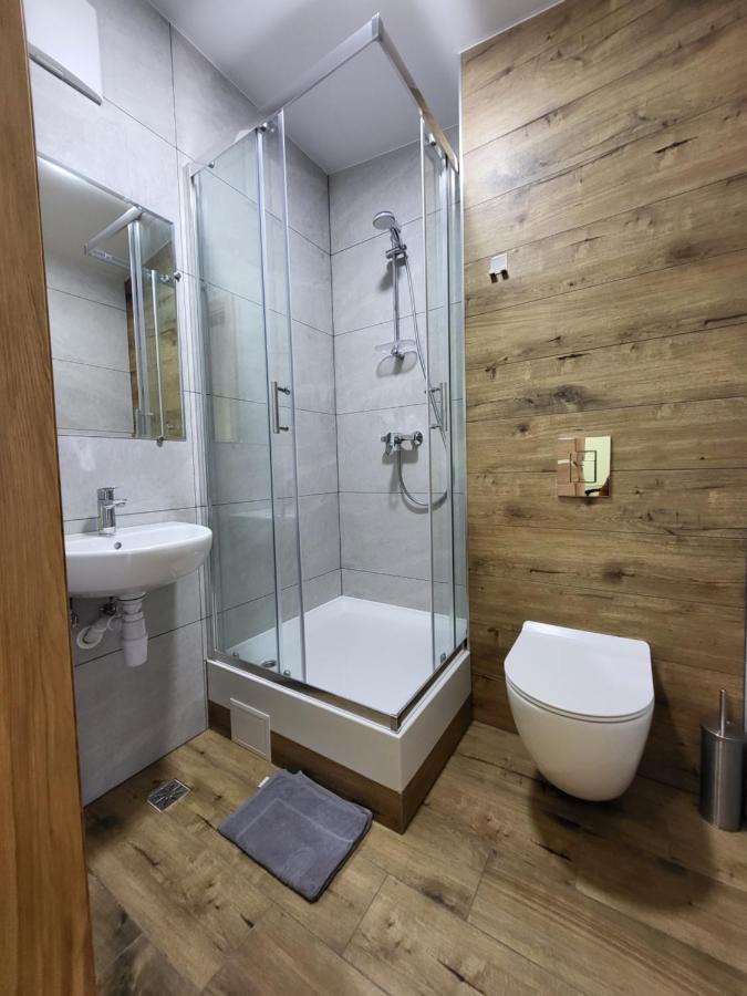 Foka Hostel ヴロツワフ エクステリア 写真